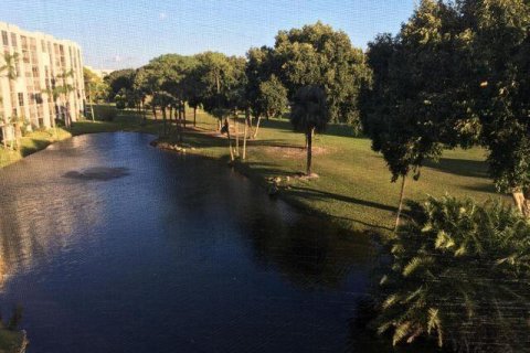 Condominio en venta en Boca Raton, Florida, 3 dormitorios, 153.2 m2 № 876448 - foto 1
