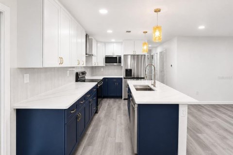 Casa en venta en Gainesville, Florida, 3 dormitorios, 131.46 m2 № 2210424 - foto 9