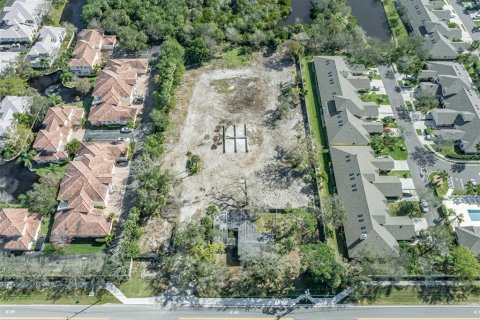 Immobilier commercial à vendre à Vero Beach, Floride: 103.21 m2 № 1449252 - photo 1