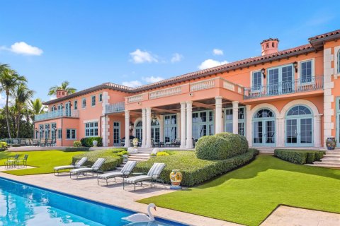 Villa ou maison à vendre à Palm Beach, Floride: 8 chambres, 1346.71 m2 № 2082383 - photo 29