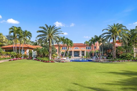 Villa ou maison à vendre à Palm Beach, Floride: 8 chambres, 1346.71 m2 № 2082383 - photo 27