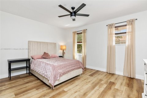 Townhouse in Cooper City, Florida 3 bedrooms, 164.44 sq.m. № 1939319 - photo 21