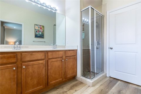 Townhouse in Cooper City, Florida 3 bedrooms, 164.44 sq.m. № 1939319 - photo 25