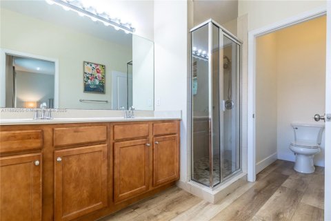 Townhouse in Cooper City, Florida 3 bedrooms, 164.44 sq.m. № 1939319 - photo 24