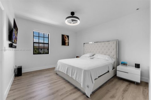 Adosado en alquiler en Florida City, Florida, 3 dormitorios, 136.19 m2 № 1937765 - foto 14