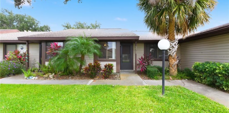 Casa en Bradenton, Florida 2 dormitorios, 87.79 m2 № 2199164