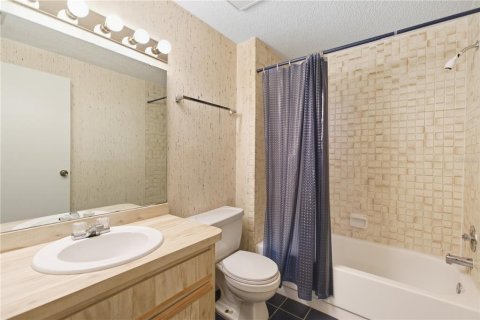Casa en venta en Bradenton, Florida, 2 dormitorios, 87.79 m2 № 2199164 - foto 17