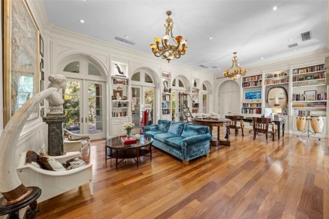 Купить виллу или дом в Корал-Гейблс, Флорида 7 спален, 1193.14м2, № 2044876 - фото 16