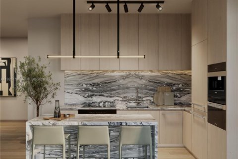 Condo in Hallandale Beach, Florida, 2 bedrooms  № 1987007 - photo 16