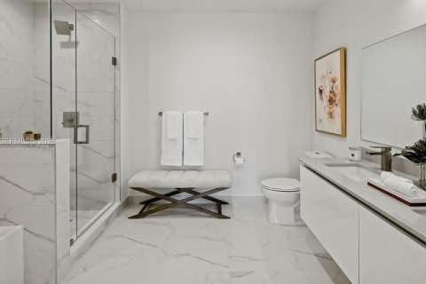 Condo in Hallandale Beach, Florida, 2 bedrooms  № 1987007 - photo 30