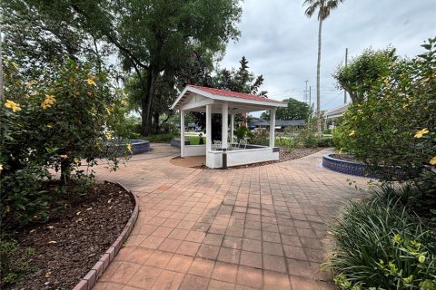 Propiedad comercial en alquiler en Oviedo, Florida № 1637192 - foto 20