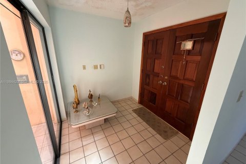 Купить виллу или дом в Майами, Флорида 3 спальни, 142.42м2, № 2056339 - фото 4