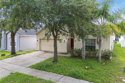 Casa en venta en Kissimmee, Florida, 3 dormitorios, 156.08 m2 № 1906964 - foto 2