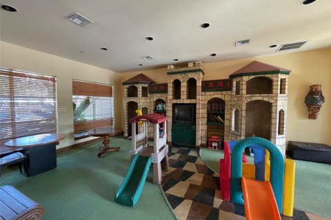 Снять в аренду кондоминиум в Коконат Крик, Флорида 2 спальни, 89.84м2, № 1963585 - фото 18