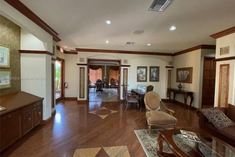 Снять в аренду кондоминиум в Коконат Крик, Флорида 2 спальни, 89.84м2, № 1963585 - фото 21