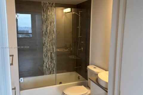 Condominio en alquiler en Miami Beach, Florida, 2 dormitorios, 117.89 m2 № 2011805 - foto 5