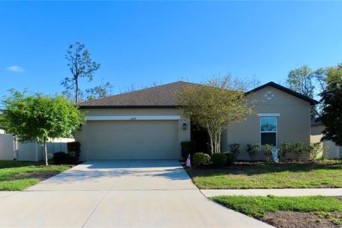 Casa en Spring Hill, Florida 3 dormitorios, 140.1 m2 № 2117154