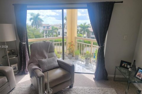 Condo in Doral, Florida, 1 bedroom  № 2082125