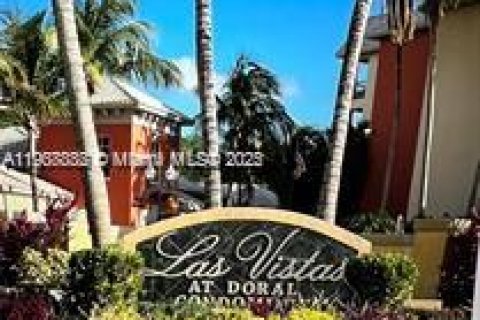 Condo in Doral, Florida, 1 bedroom  № 2082125 - photo 2