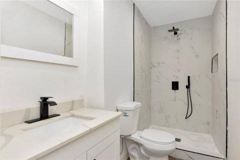 Casa en venta en Saint Petersburg, Florida, 4 dormitorios, 171.22 m2 № 1916219 - foto 16