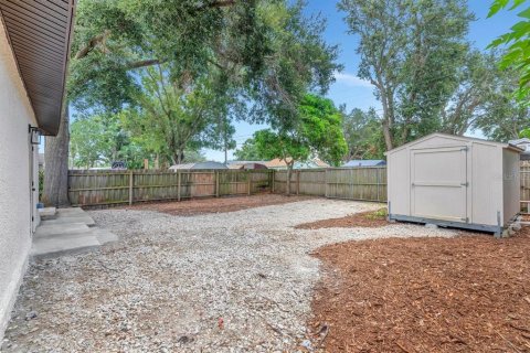 Casa en venta en Saint Petersburg, Florida, 4 dormitorios, 171.22 m2 № 1916219 - foto 30