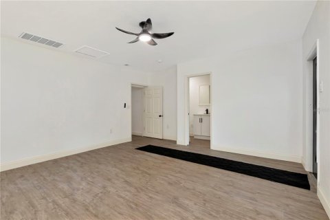 Casa en venta en Saint Petersburg, Florida, 4 dormitorios, 171.22 m2 № 1916219 - foto 25