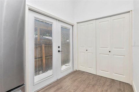 Casa en venta en Saint Petersburg, Florida, 4 dormitorios, 171.22 m2 № 1916219 - foto 11