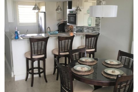 Condominio en alquiler en Fort Lauderdale, Florida, 2 dormitorios, 78.04 m2 № 2085690 - foto 10