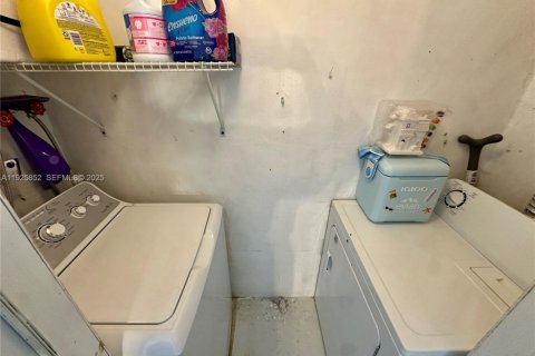 Adosado en venta en Margate, Florida, 4 dormitorios, 140.47 m2 № 1984309 - foto 20