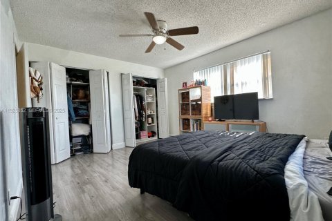 Adosado en venta en Margate, Florida, 4 dormitorios, 140.47 m2 № 1984309 - foto 30