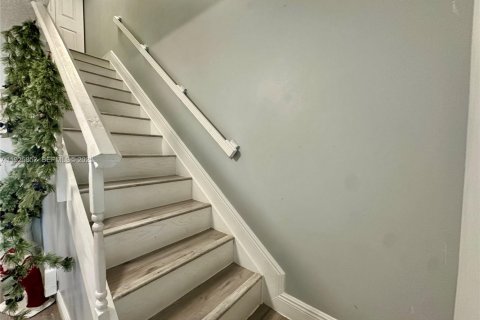 Adosado en venta en Margate, Florida, 4 dormitorios, 140.47 m2 № 1984309 - foto 23