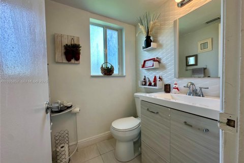 Adosado en venta en Margate, Florida, 4 dormitorios, 140.47 m2 № 1984309 - foto 19