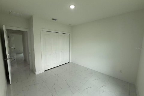 Casa en alquiler en Lehigh Acres, Florida, 3 dormitorios, 126.44 m2 № 1915435 - foto 18