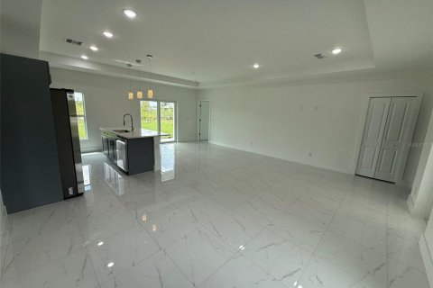 Casa en alquiler en Lehigh Acres, Florida, 3 dormitorios, 126.44 m2 № 1915435 - foto 8