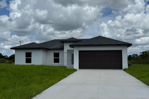 Casa en alquiler en Lehigh Acres, Florida, 3 dormitorios, 126.44 m2 № 1915435 - foto 1