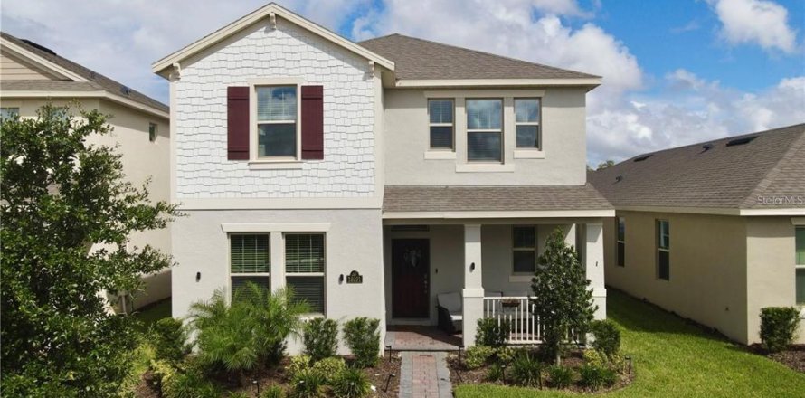 House in Winter Garden, Florida 4 bedrooms, 229.84 sq.m. № 2118947