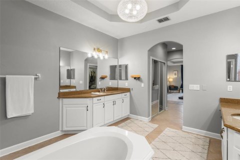 Casa en venta en Orlando, Florida, 5 dormitorios, 375.42 m2 № 1916554 - foto 30