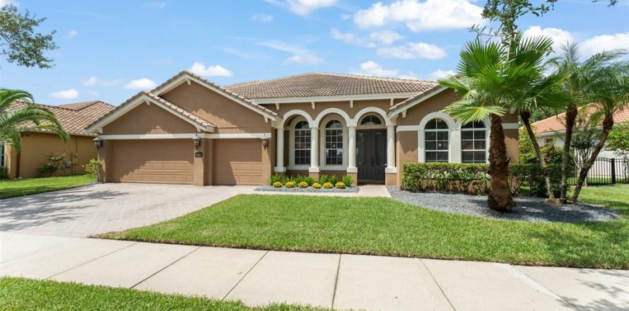 Casa en Orlando, Florida 5 dormitorios, 375.42 m2 № 1916554