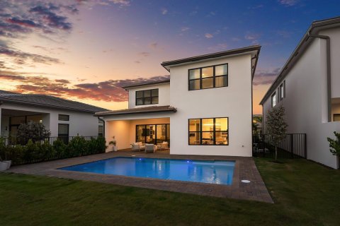 Villa ou maison à louer à Boca Raton, Floride: 5 chambres, 342.53 m2 № 2402365 - photo 2