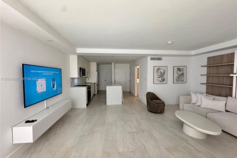 Condominio en alquiler en Miami Beach, Florida, 55.74 m2 № 2076172 - foto 5