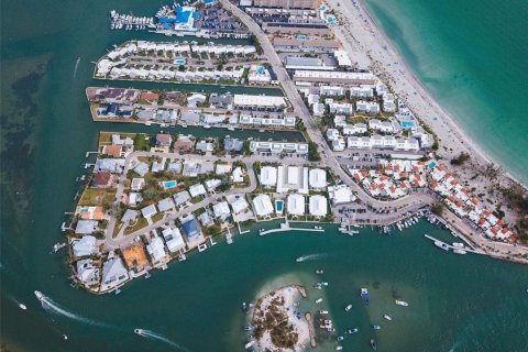 Condo in Venice, Florida, 1 bedroom № 2222916 - photo 28