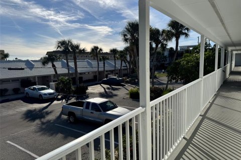 Condo in Venice, Florida, 1 bedroom № 2222916 - photo 17