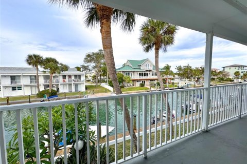 Condo in Venice, Florida, 1 bedroom № 2222916 - photo 14