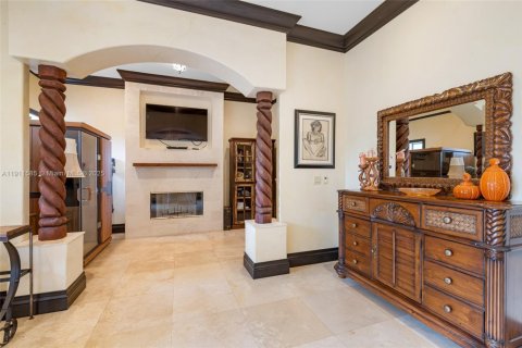 Casa en venta en Miami, Florida, 6 dormitorios, 474.92 m2 № 1969366 - foto 30