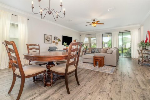 House in Clermont, Florida 3 bedrooms, 171.59 sq.m. № 1767471 - photo 5