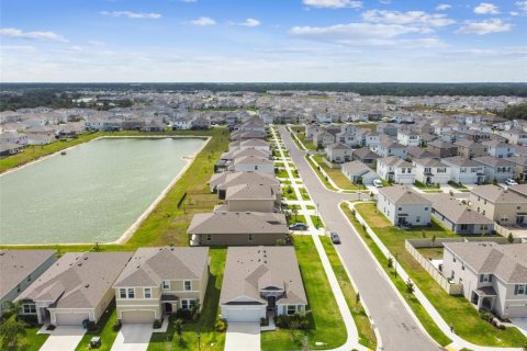 Villa ou maison à vendre à Wesley Chapel, Floride: 4 chambres, 191.1 m2 № 1630324 - photo 3