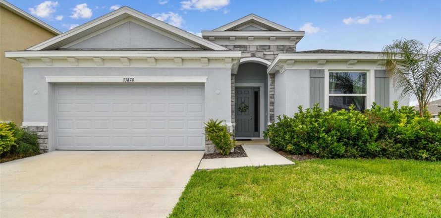 Villa ou maison à Wesley Chapel, Floride 4 chambres, 191.1 m2 № 1630324