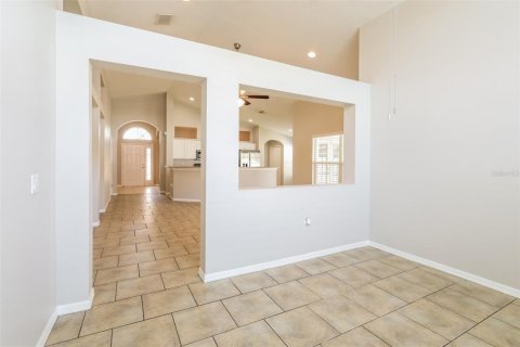 House in Land O' Lakes, Florida 3 bedrooms, 163.32 sq.m. № 2113452 - photo 5