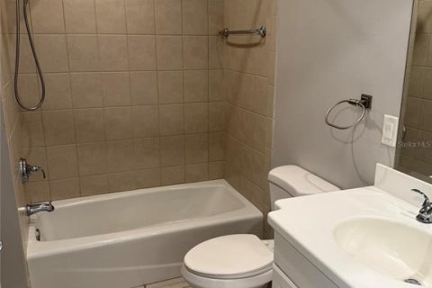 Купить кондоминиум в Лейквуд Ранч, Флорида 9 комнат, 128.58м2, № 1572556 - фото 21