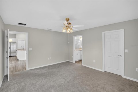 House in Mulberry, Florida 3 bedrooms, 138.61 sq.m. № 2150833 - photo 14